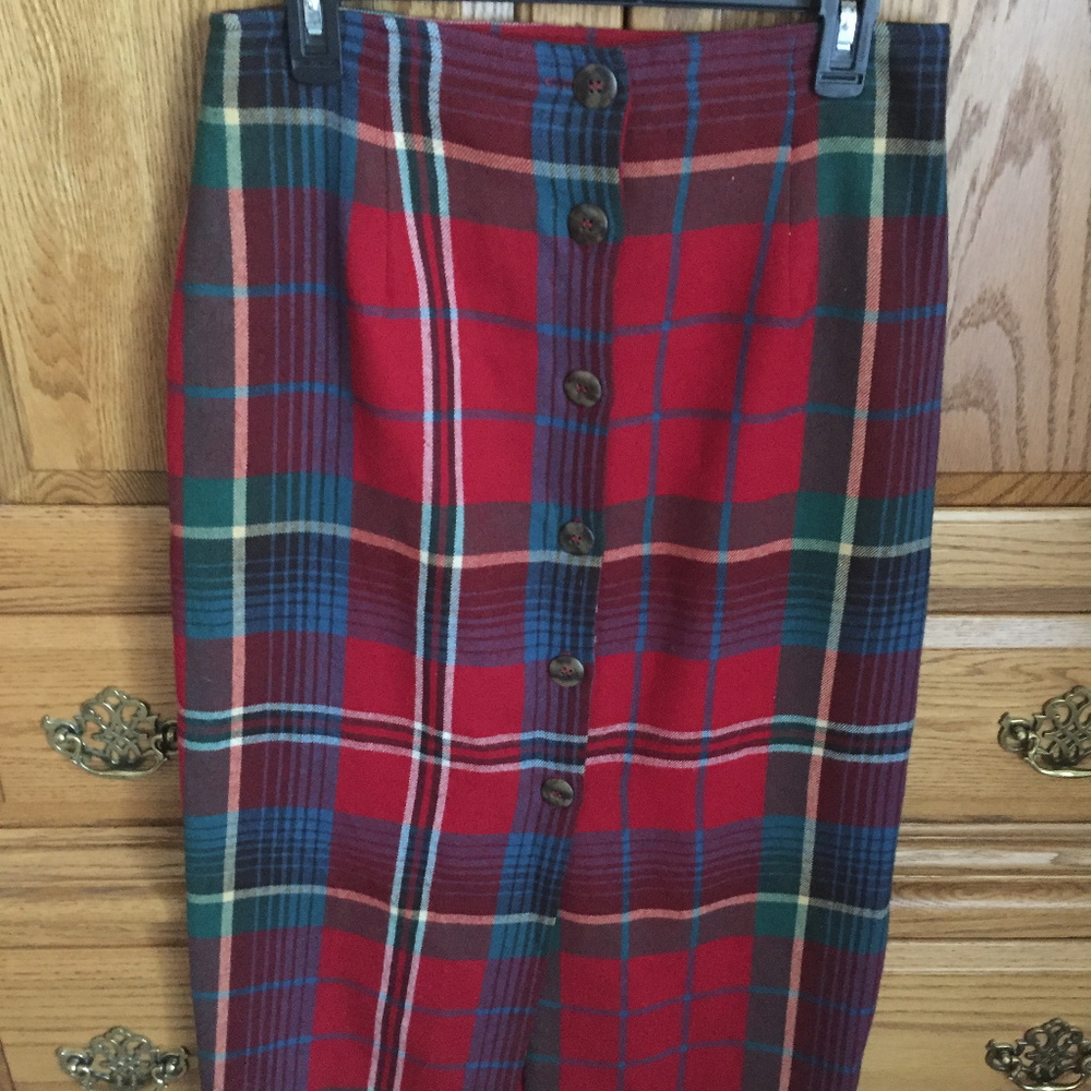 BREECHES Red Plaid Long Wool SKIRT-Button-Frt- 12