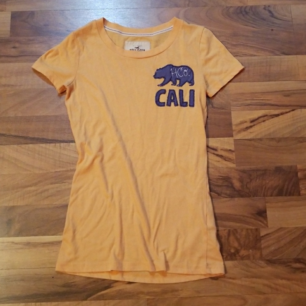 Hollister T-shirt