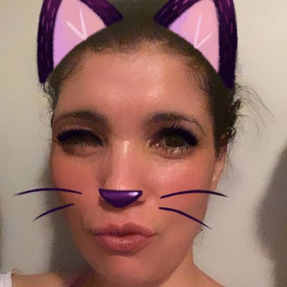 Meet your Posher, Ivani - Picture 1 of 1