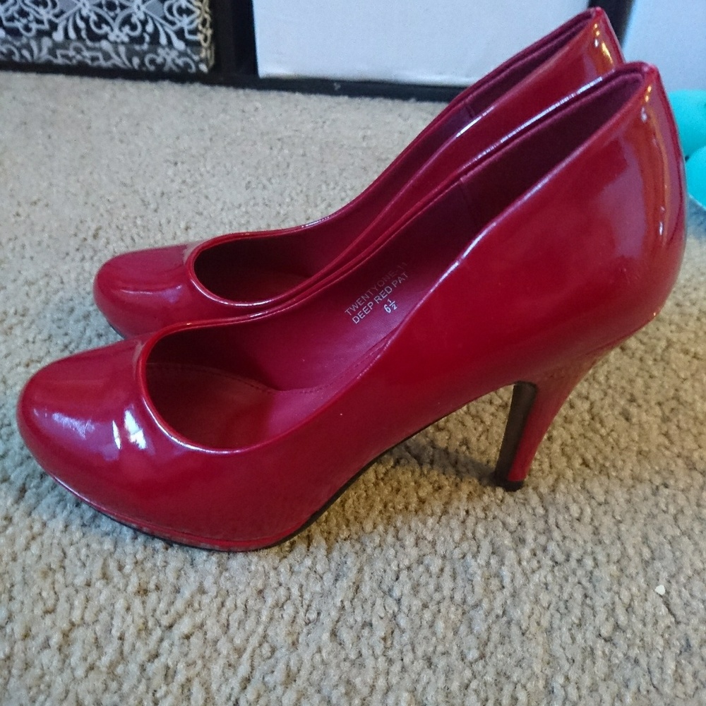 Red heels 6.5