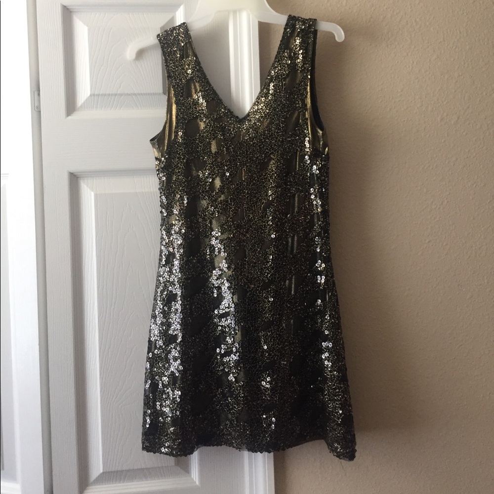 Express sequin dress black and gold