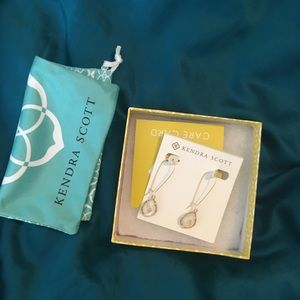 Kendra Scott Carinne Drop Earrings