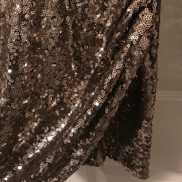 Gold Sequins Dress - Picture 3 of 7