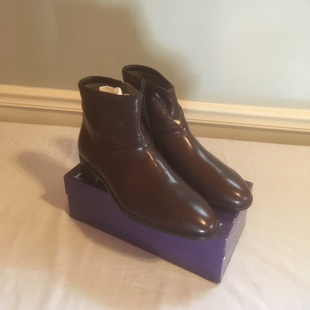 FLASH SALE🔥💥NWOT Bally Leather Boots