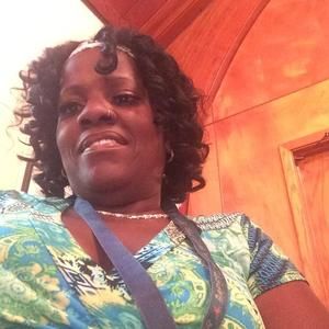 Meet your Posher, Denise