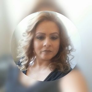 Meet your Posher, Valerie