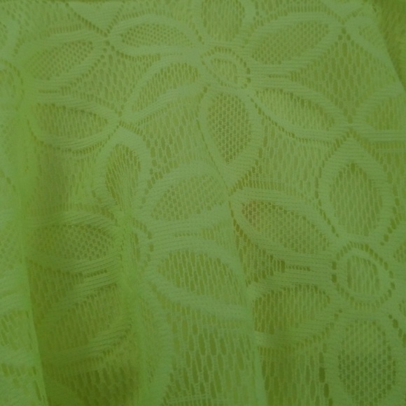 Girls skirt - Picture 2 of 2