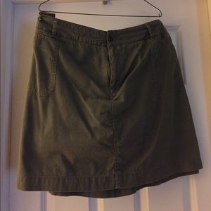 **Price Drop** Olive Green Women’s Skort (24W)
