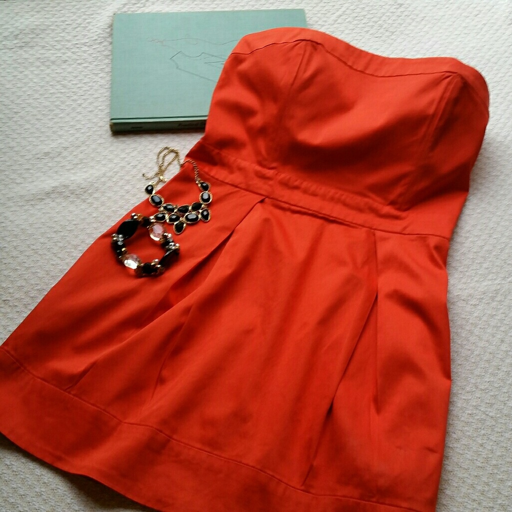 French Connection Sz 10 Strapless Orange Party