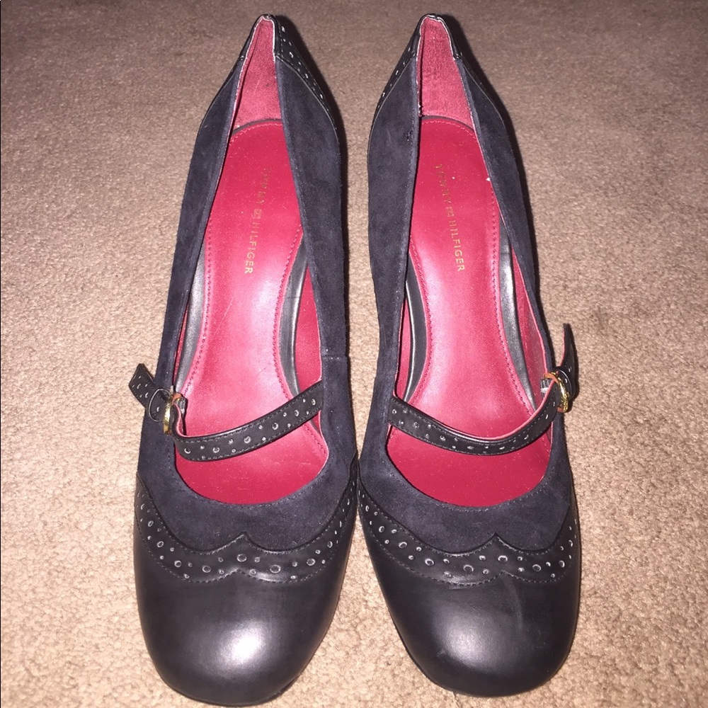 Tommy Hilfiger Red and Black Pumps