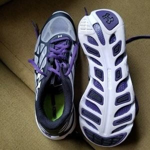under armour running shoes