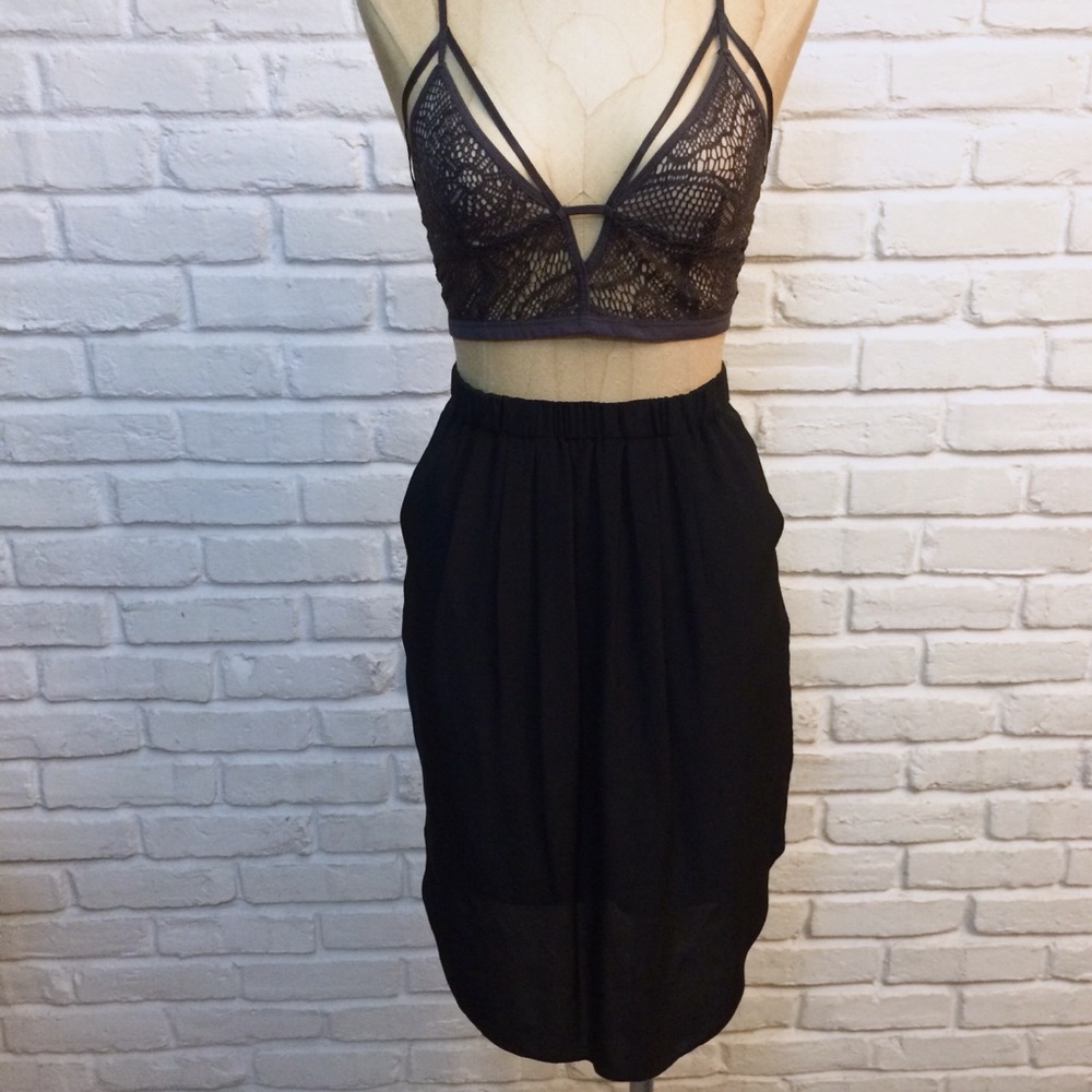 Madewell Black Scoop Bottom Skirt XS