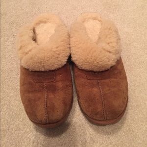 Ugg house slippers