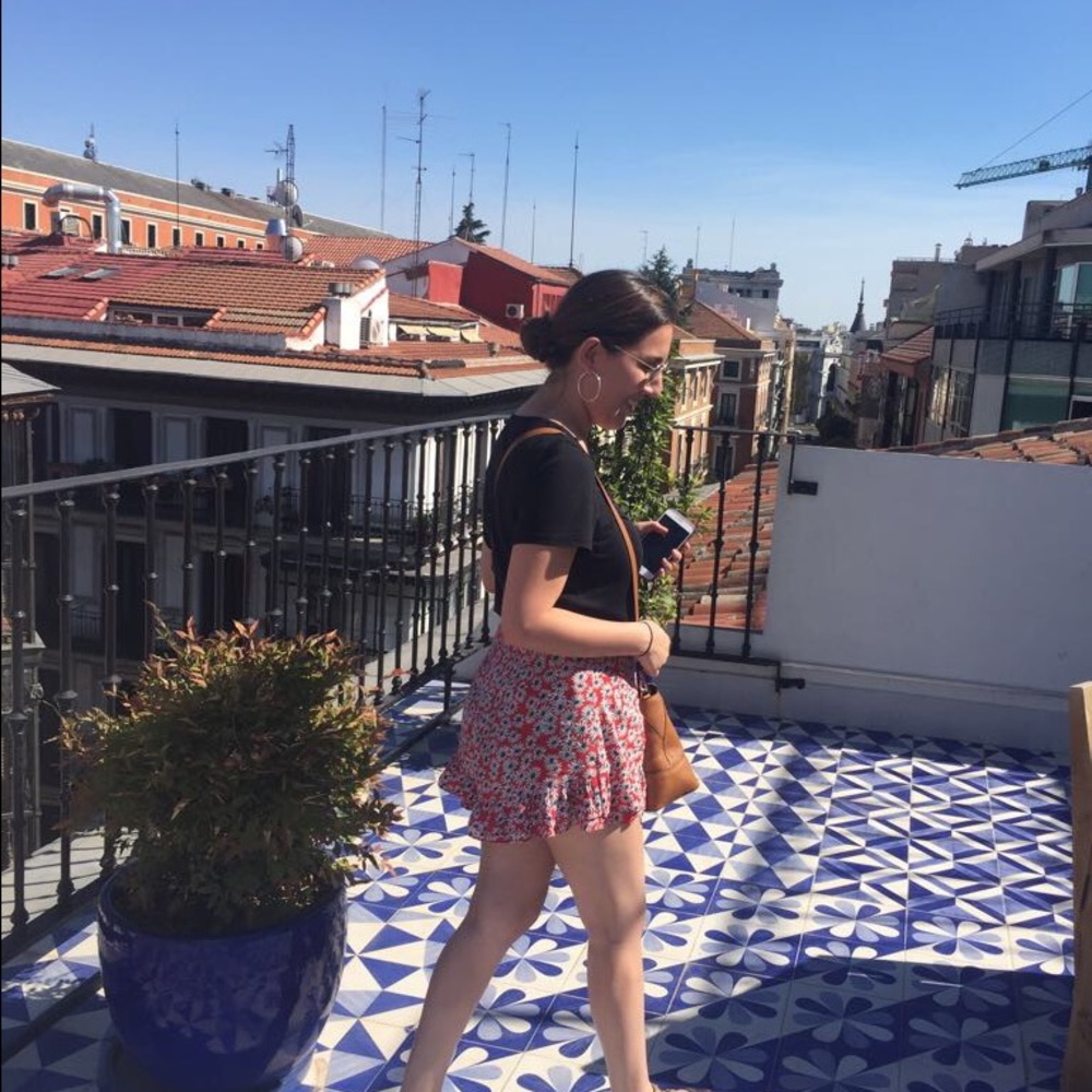 Meet your Posher, Isabela