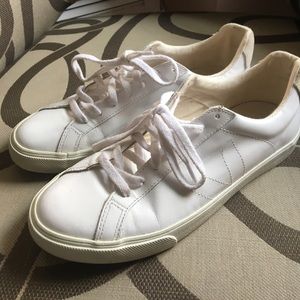Veja Esplar white leather sneakers