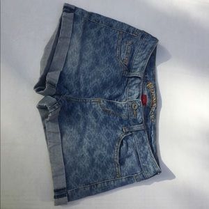 Patterned Arizona Jean Company Jean Shorts