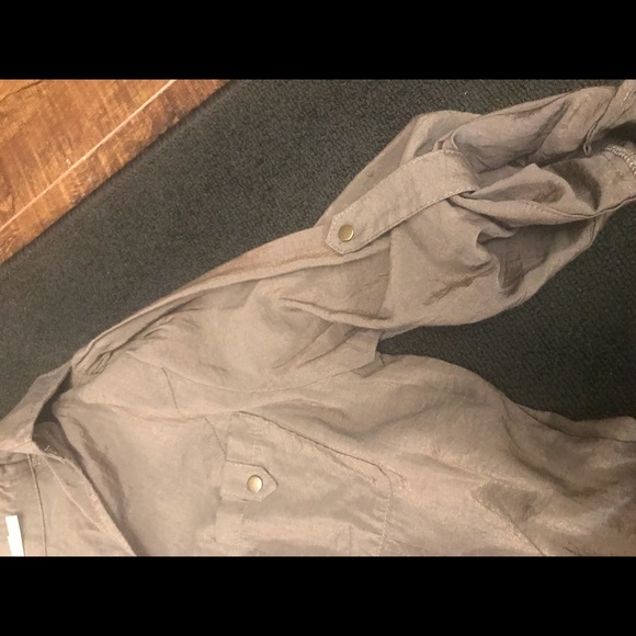 Romper - Picture 3 of 4