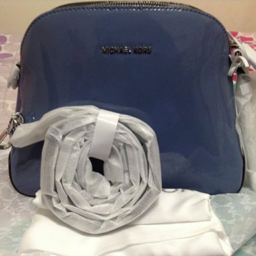 ๐๐๐HOST PICMichael Kors Studio Medium Dome Mes - Picture 2 of 8