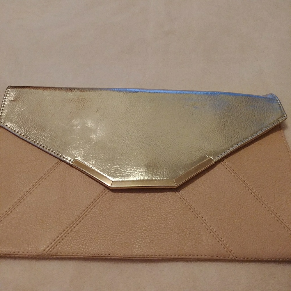 Envelope clutch