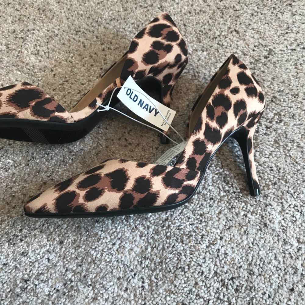 Shoes - Picture 8 of 8