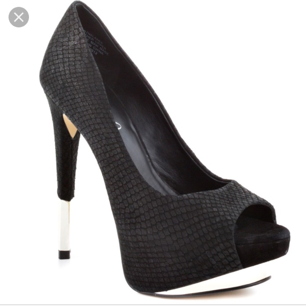 Boutique 9 Nalanee Black Stiletto