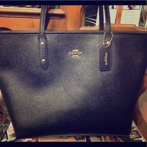 Authentic Coach City Zip Tote