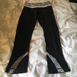 Lululemon run inspire crops