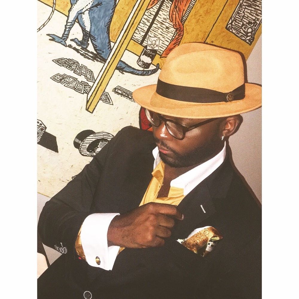 Mustard yellow hat & designer Italian tie combo