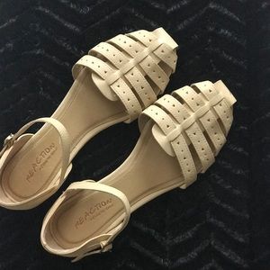 Kenneth Cole Reaction sandals