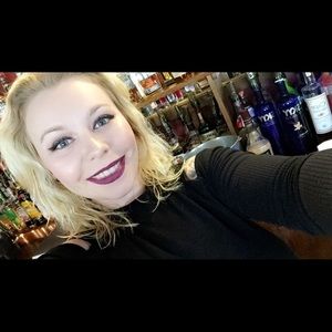 Meet your Posher, Justine