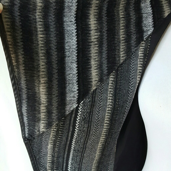 Vakko soft blanket striped faux leather jacket - Picture 6 of 8