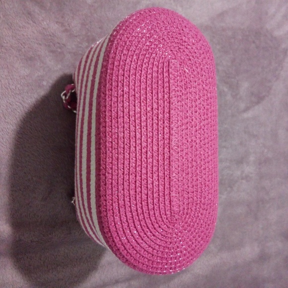 Host Pick Pink cream and silver woven bag - Picture 4 of 6
