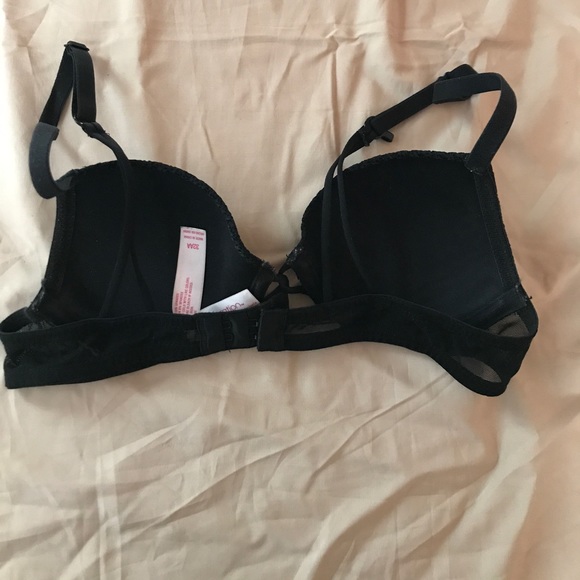 CLOSET CLOSING Target Bras - Picture 7 of 7