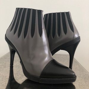 Louis Vuitton Ankle Bootie