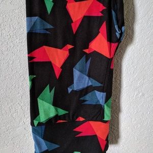 FINAL PRICE DROP! NWOT ORAGAMI BIRD LEGGINGS!