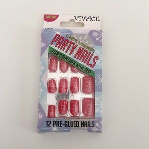 Party Nails Christmas Trees press and Go! Red 12 Pre-Glued
