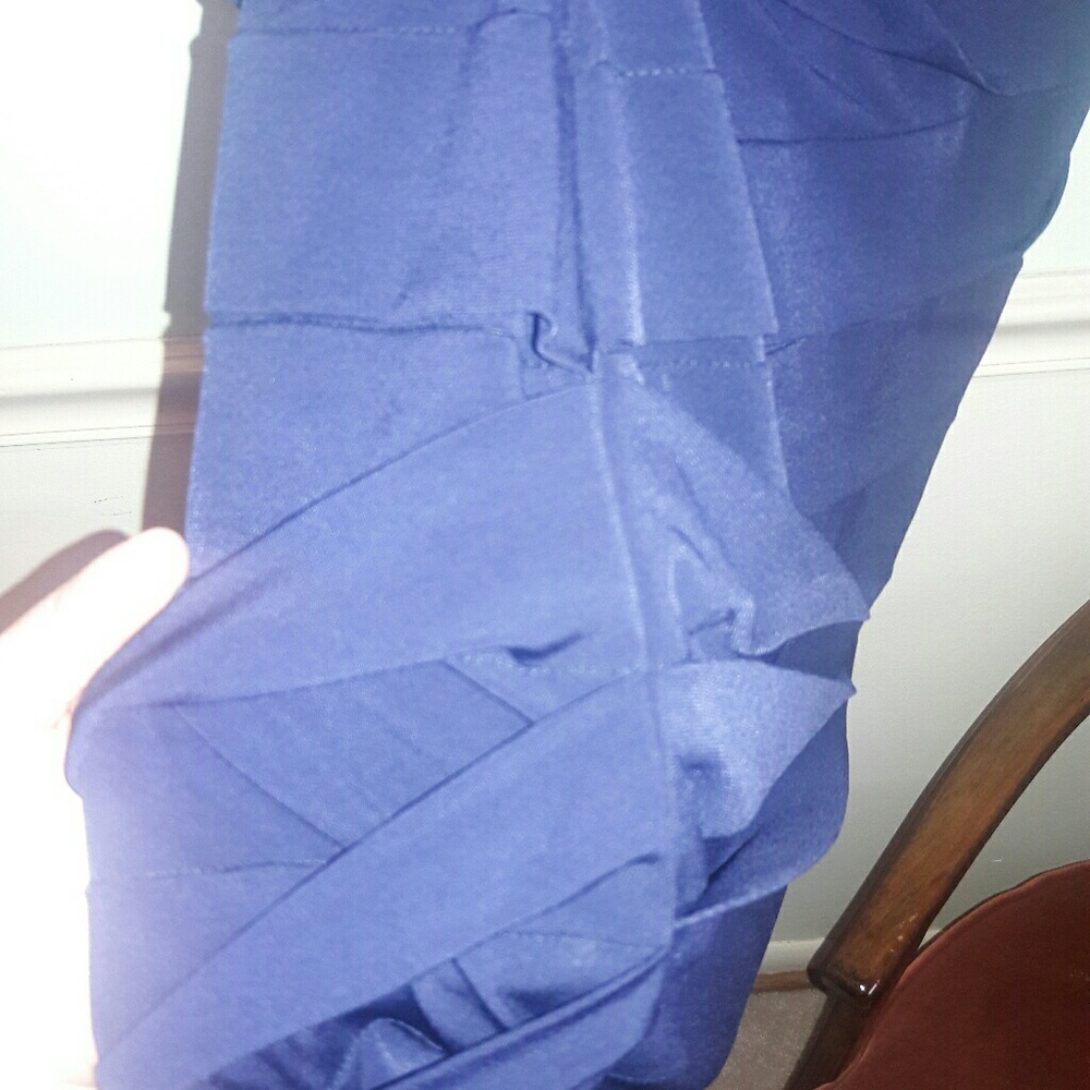 Prom/Formal event dress - Picture 2 of 5