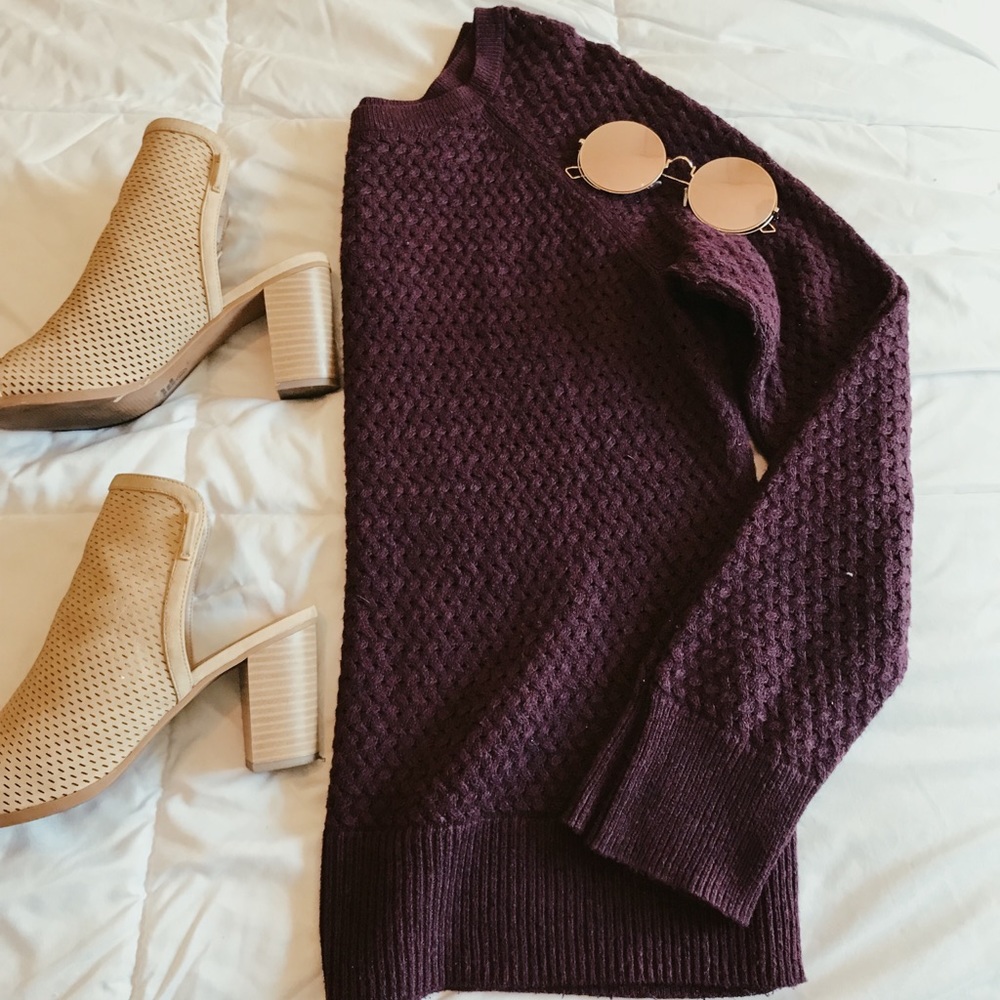 Burgundy lightweight sweater