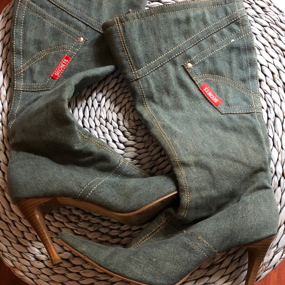 14” blue jean heel boots