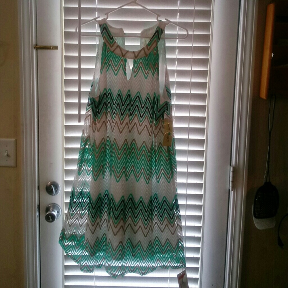 Dress (Tecera)-New