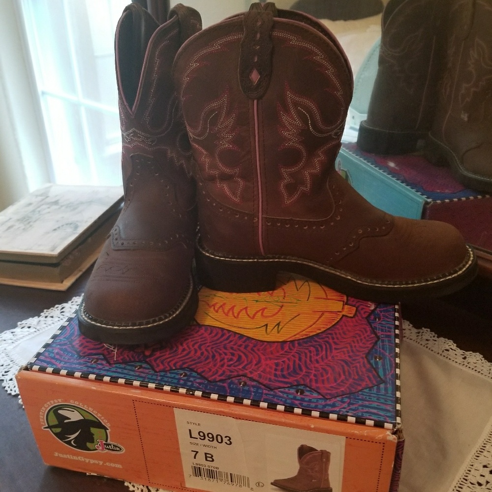 Justin Gypsy Boots
