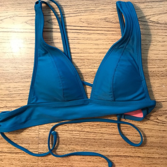 Target XS swim top with cute back - Picture 1 of 2