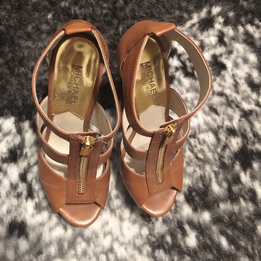 Platform Heels Leather MK
