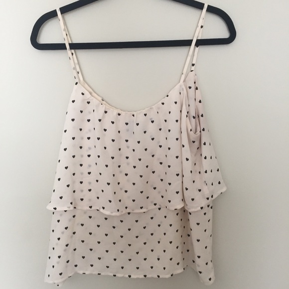 DONATED 🌿 | Heart-pattern cream tank top - Picture 2 of 4