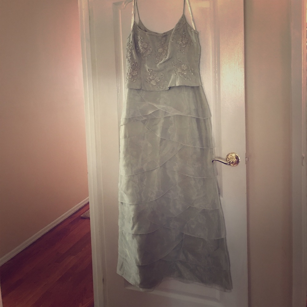 Like green dress