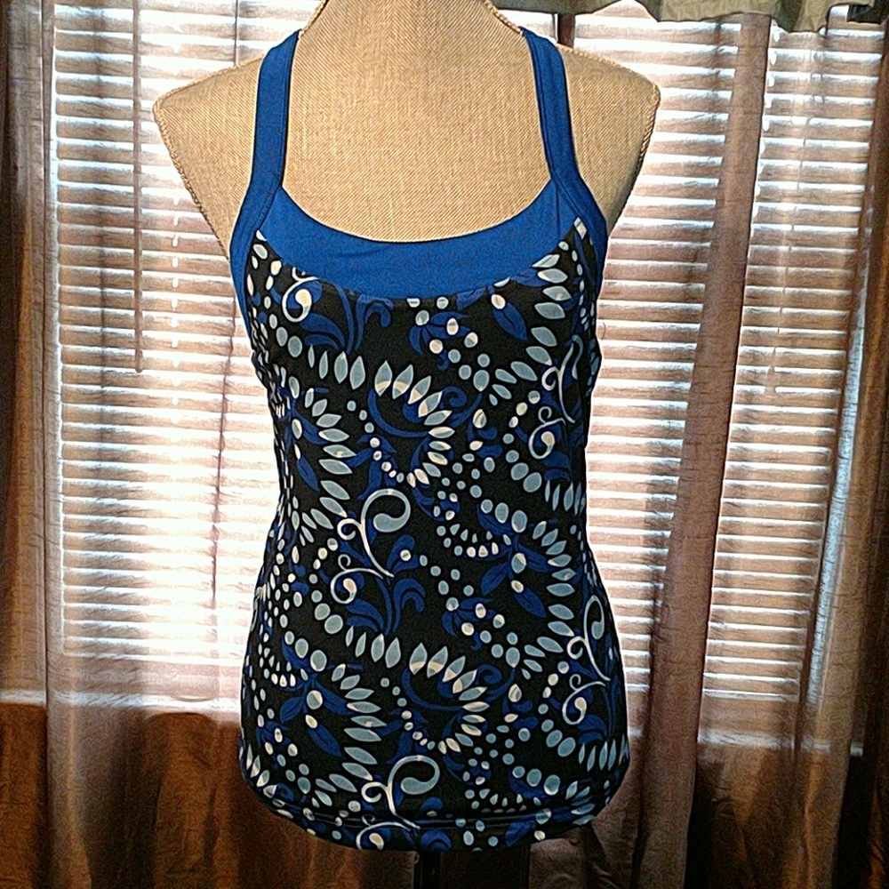 ❤ 3/$25 Danskin Workout Top