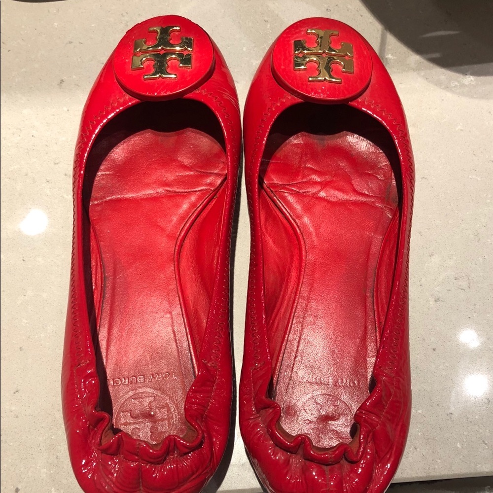 Tory Burch size 9.5 red/orange patent