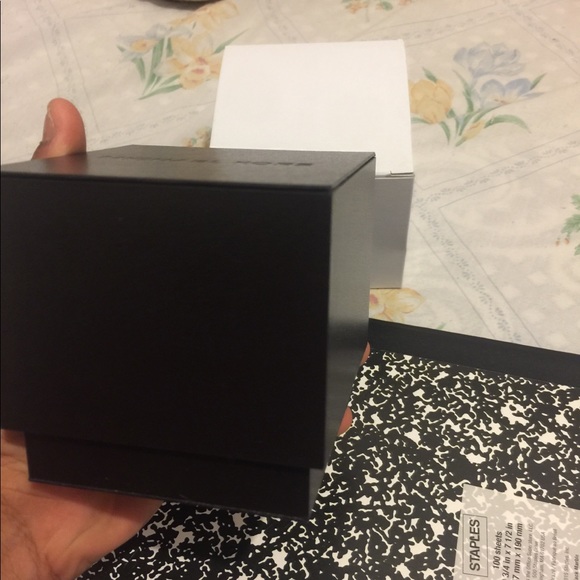 Brand New Womens Micheal Kors Parker Gold Watch - Picture 4 of 4