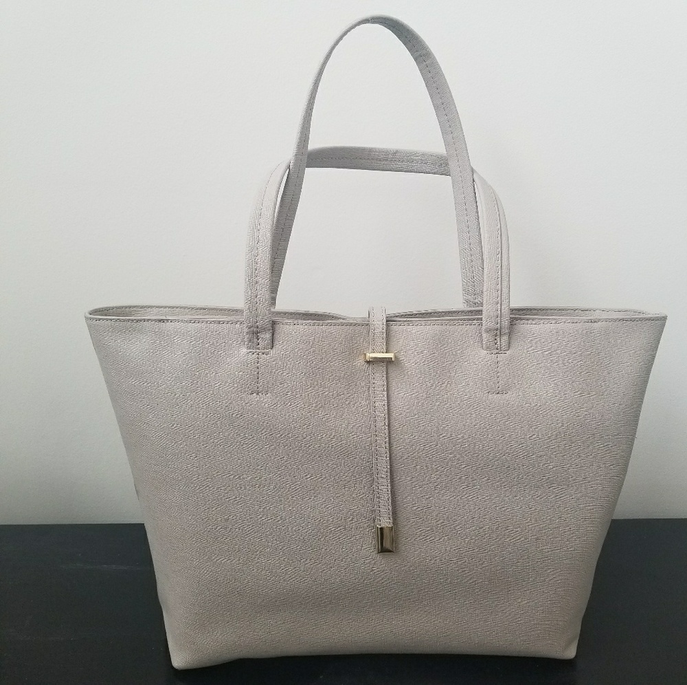 Vince Camuto Leather Leila Tote