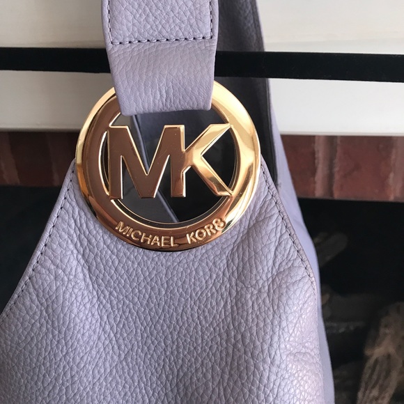 MICHAEL Michael Kors Handbags - MK one shoulder hobo lavender pebbled leather